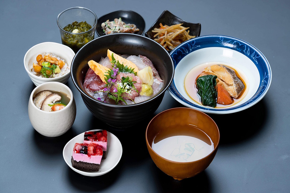 丼ランチ