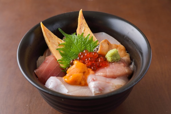 おまかせ丼